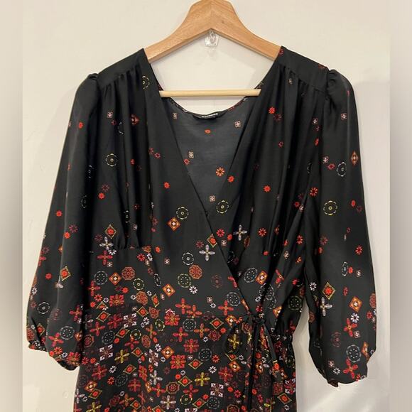 Express High-Low Hemline Faux Wrap Dress Size Large - Picture 3 of 15